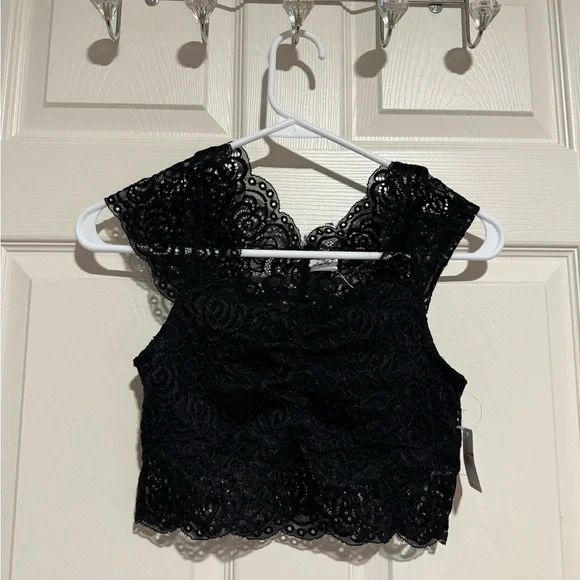 Intimately Free People Chase Me Black Lace Brami Crop Top/Bralette - Picture 4 of 7